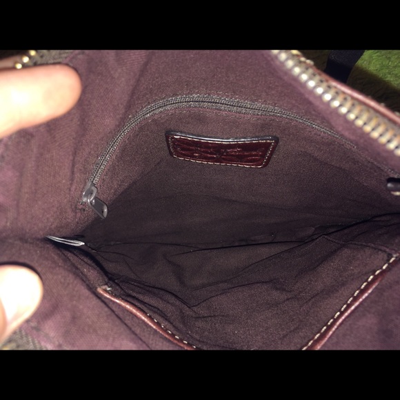 Clearance 🛍 Brown fossil crossbody. - Picture 4 of 7